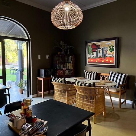 The Merino Guest House Beaufort Wes Buitenkant foto