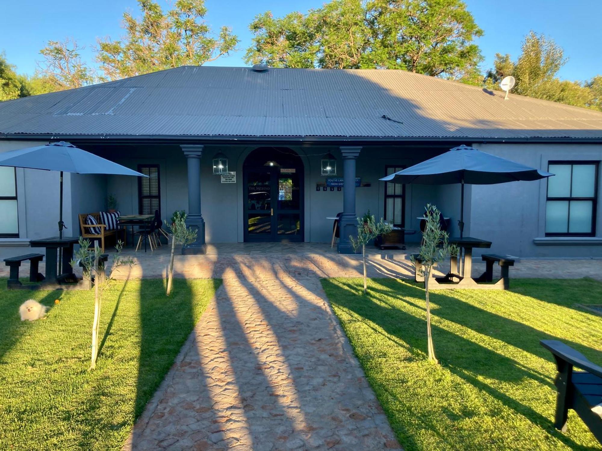 The Merino Guest House Beaufort Wes Buitenkant foto