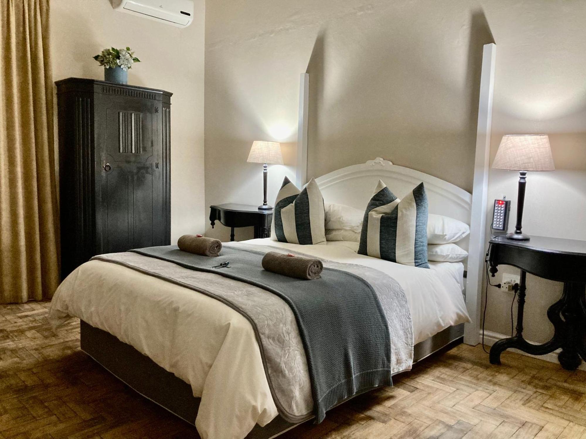 The Merino Guest House Beaufort Wes Buitenkant foto